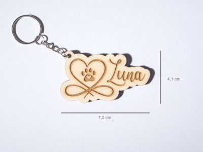 Personalisierter Holz-Schlüsselanhänger „Lady Luna“
