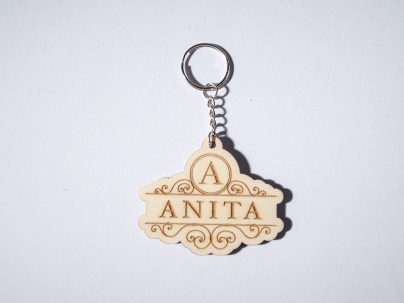 Personalisierter Holz-Schlüsselanhänger "Anita" – Bild 6