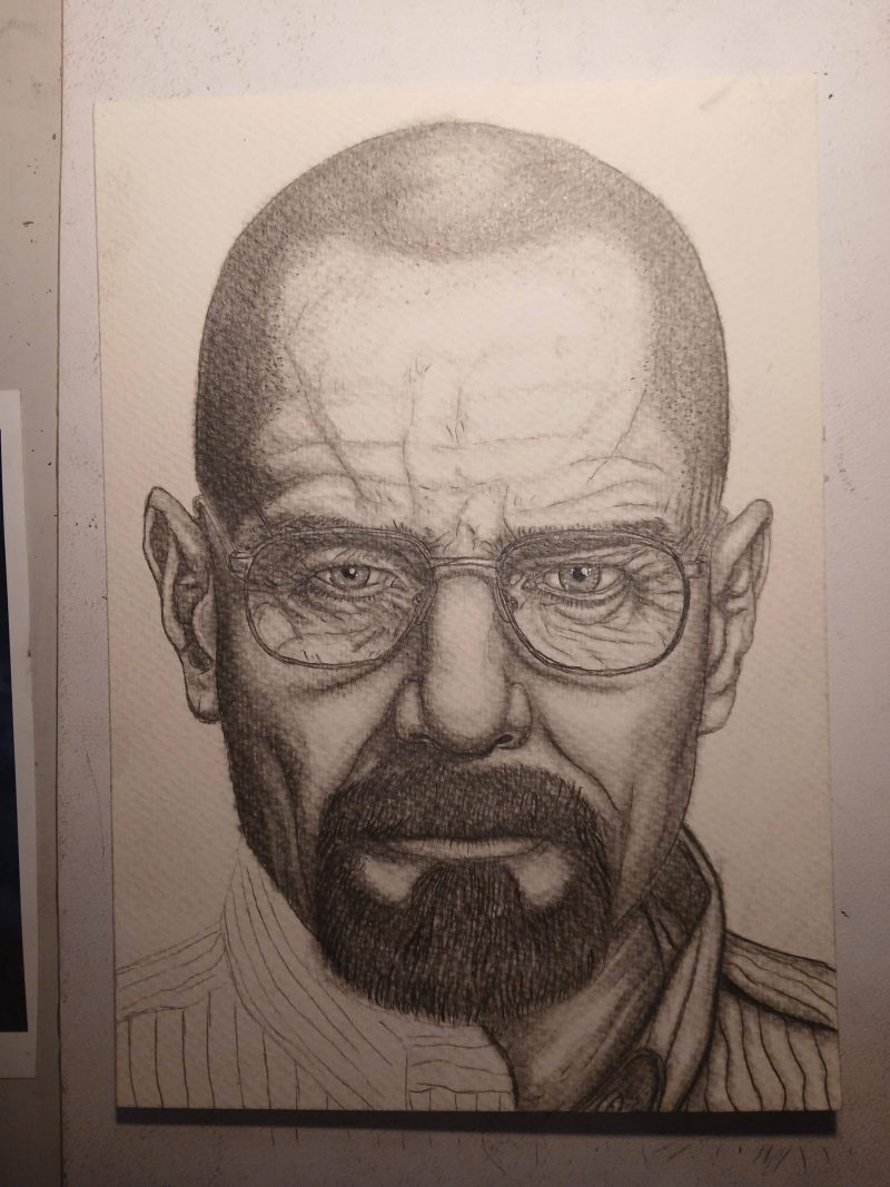 Handgemalte Bleistiftzeichung von Brian Cranson als „Walter White“ – Bild 10